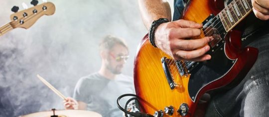 Le rock and roll et la guitare électrique
